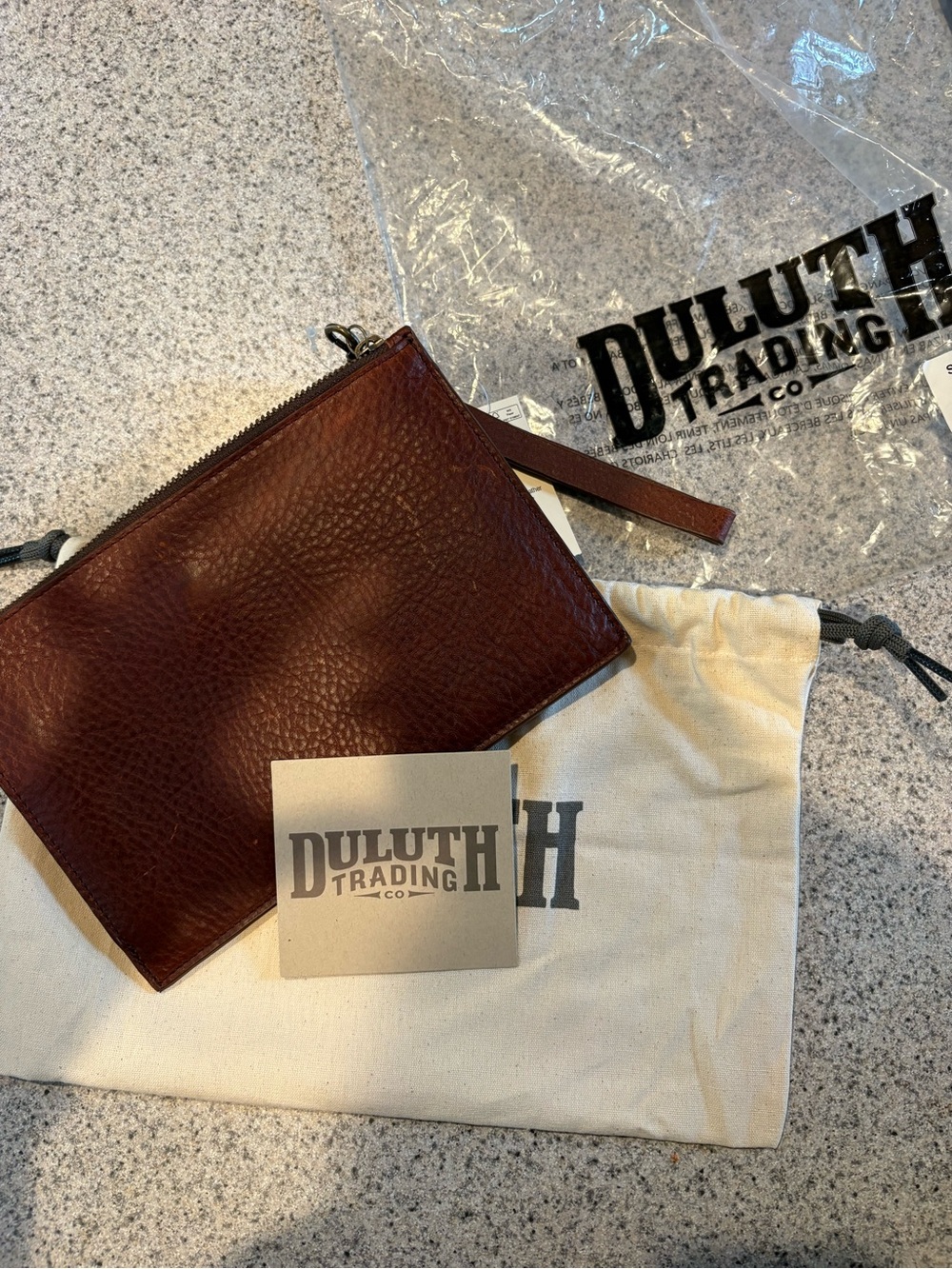 NWT Duluth Trading Co Dark Brown Leather Wristlet Clutch